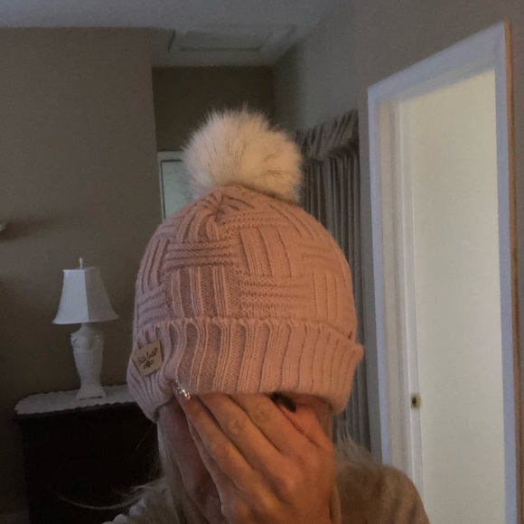Sherpa lined baby pink winter beanie hat with pom - Picture 3 of 8